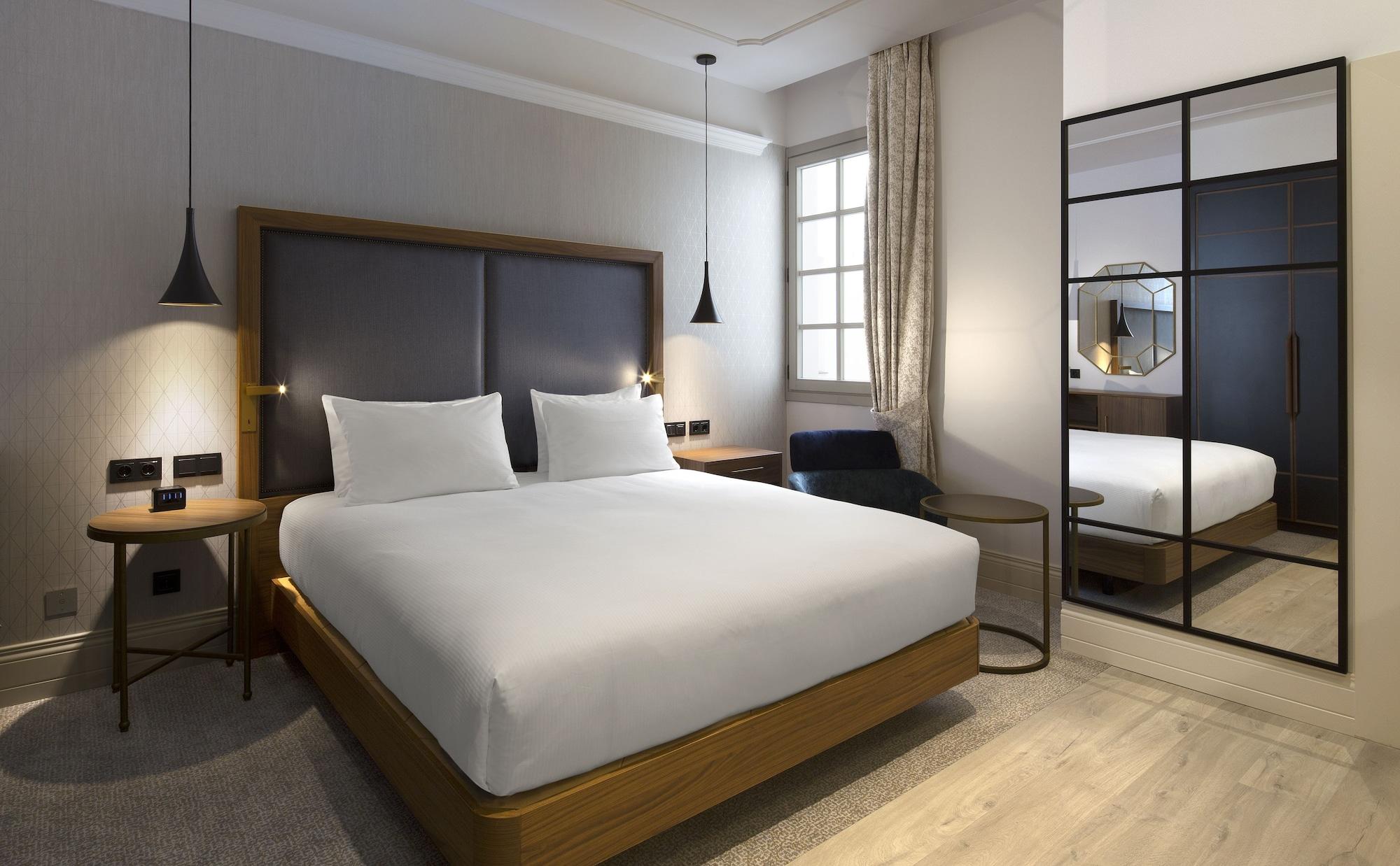 Doubletree By Hilton Madrid-Prado Hotel Exterior photo