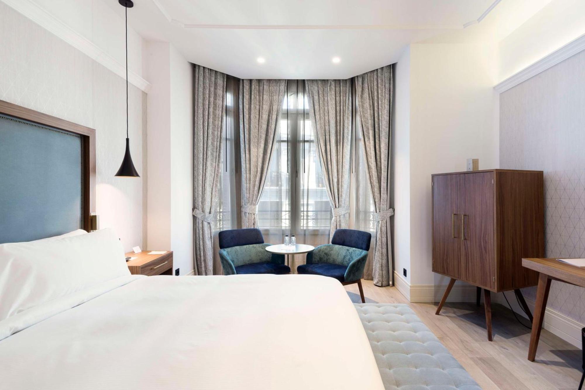 Doubletree By Hilton Madrid-Prado Hotel Exterior photo